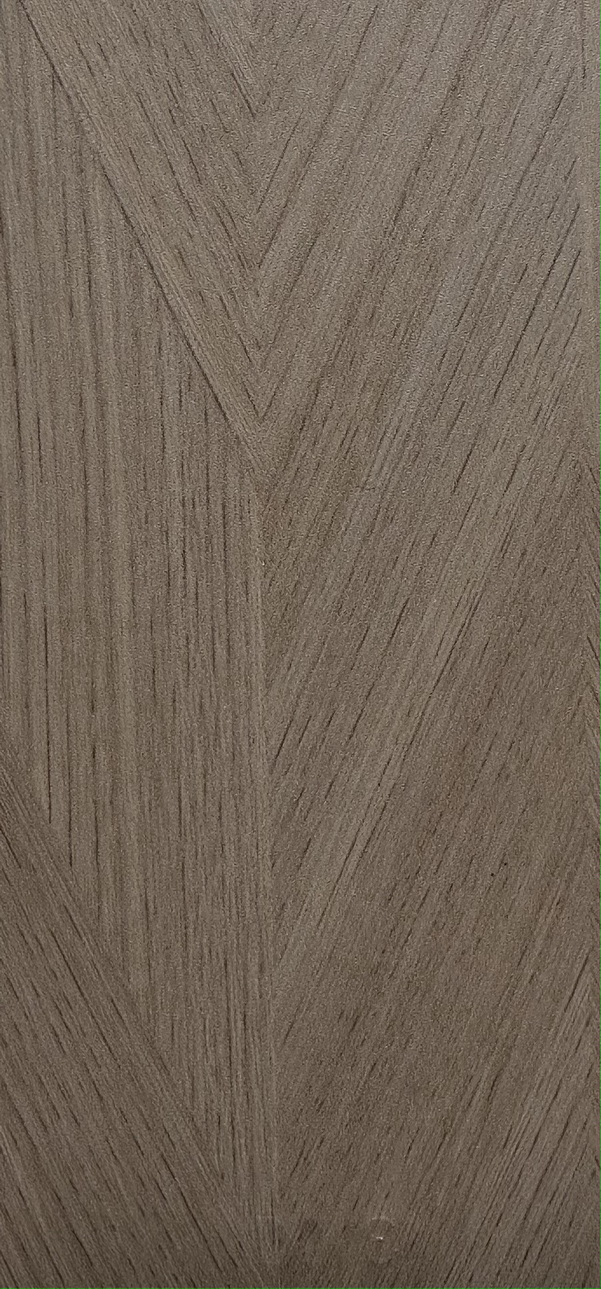 131001